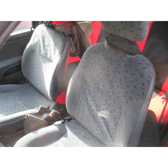 citroën saxo del año 2001