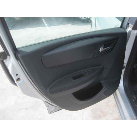 citroën c4 berlina del año 2005