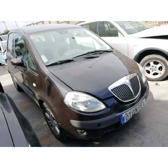 lancia musa (184) del año 2005