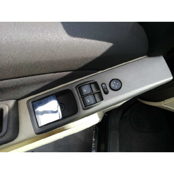 lancia musa (184) del año 2005