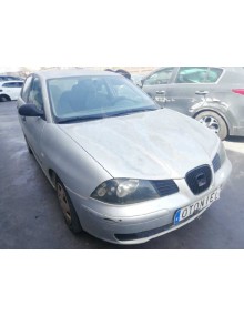 seat ibiza (6l1) del año 2002
