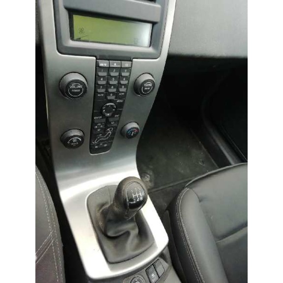 volvo s40 berlina del año 2005