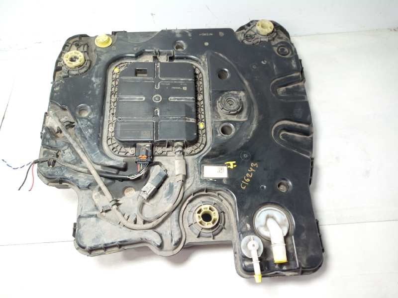 Recambio de deposito adblue para peugeot 208 referencia OEM IAM BVH162PH  