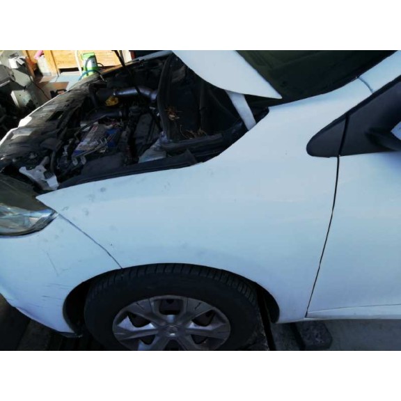 renault megane iii berlina 5 p del año 2009