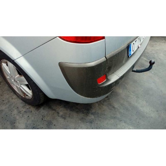 renault grand scenic del año 2004