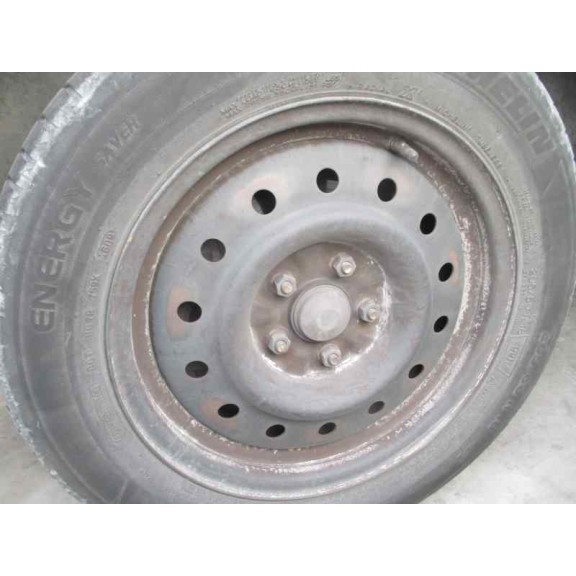 nissan primera berlina (p12) del año 2002