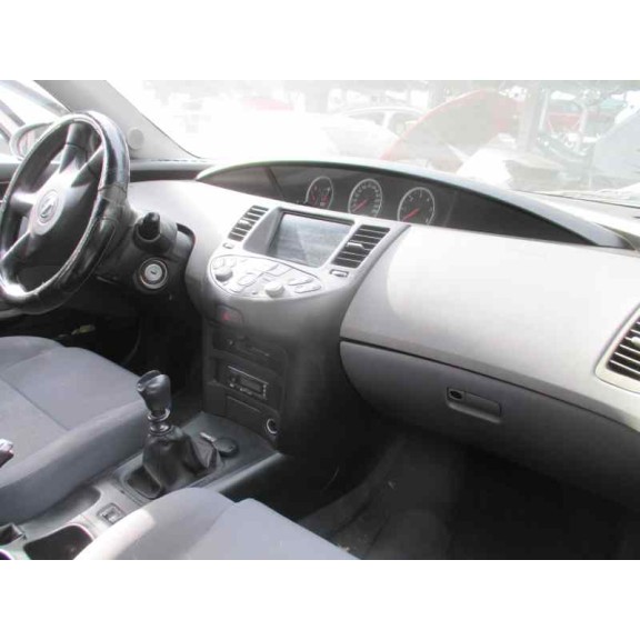 nissan primera berlina (p12) del año 2002