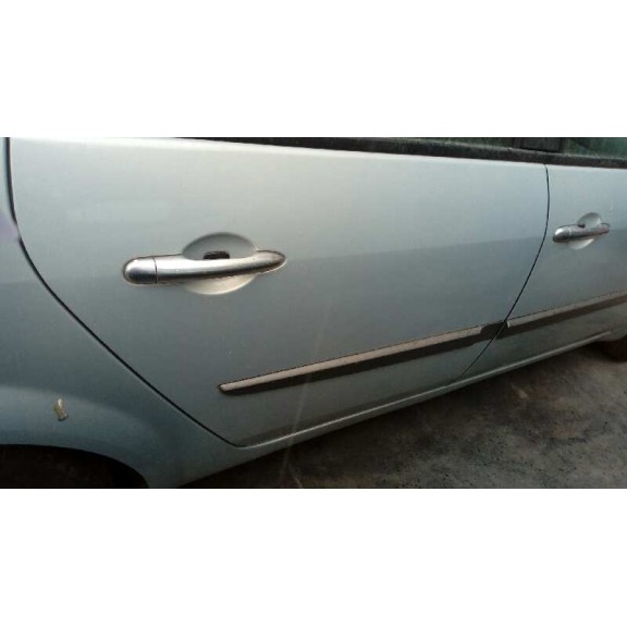 renault grand scenic del año 2004