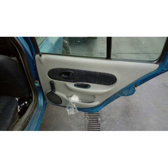 renault clio ii fase ii (b/cb0) del año 2002