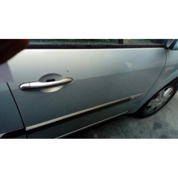 renault grand scenic del año 2004