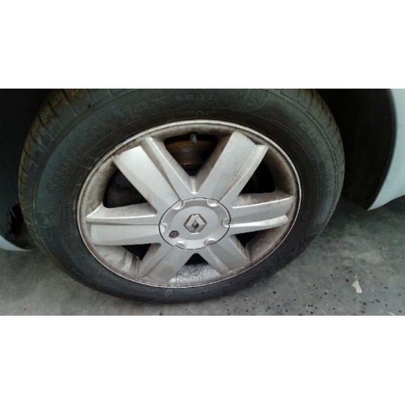 renault grand scenic del año 2004