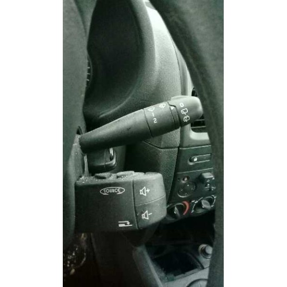 renault clio ii fase ii (b/cb0) del año 2002