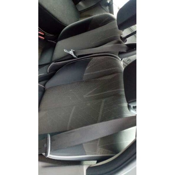 renault grand scenic del año 2004