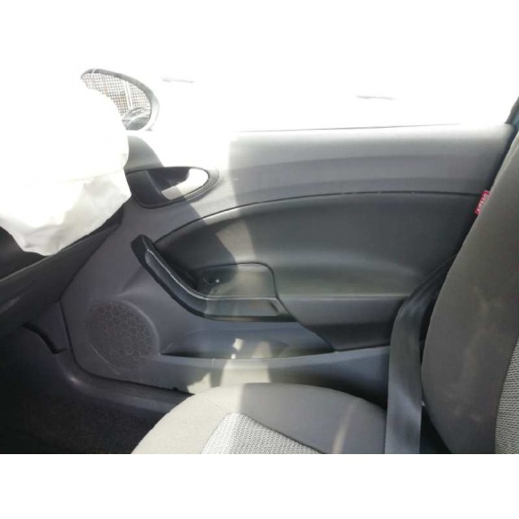 seat ibiza (6j5) del año 2009