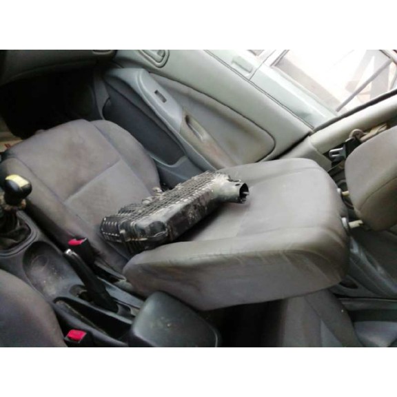 nissan almera (n16/e) del año 2003