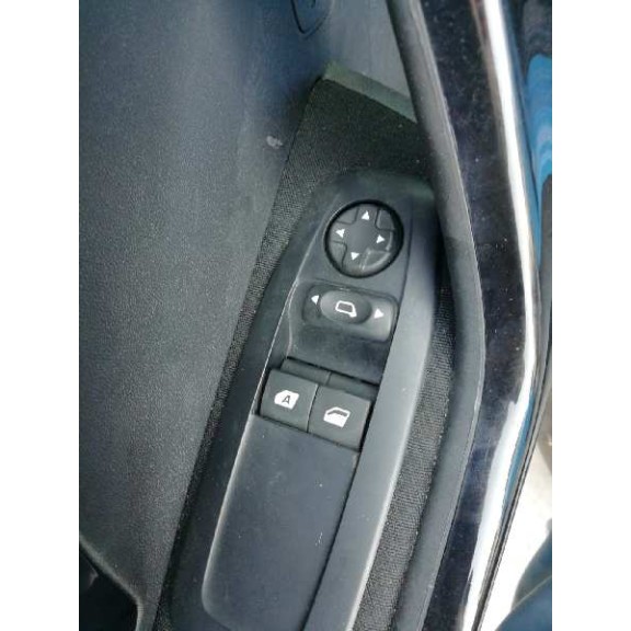 peugeot 208 del año 2017