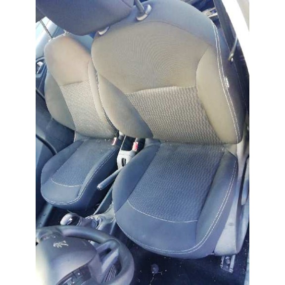 peugeot 208 del año 2017