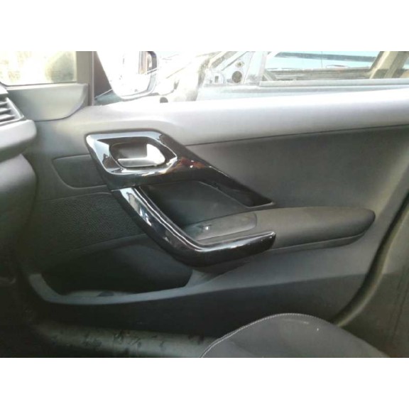 peugeot 208 del año 2017