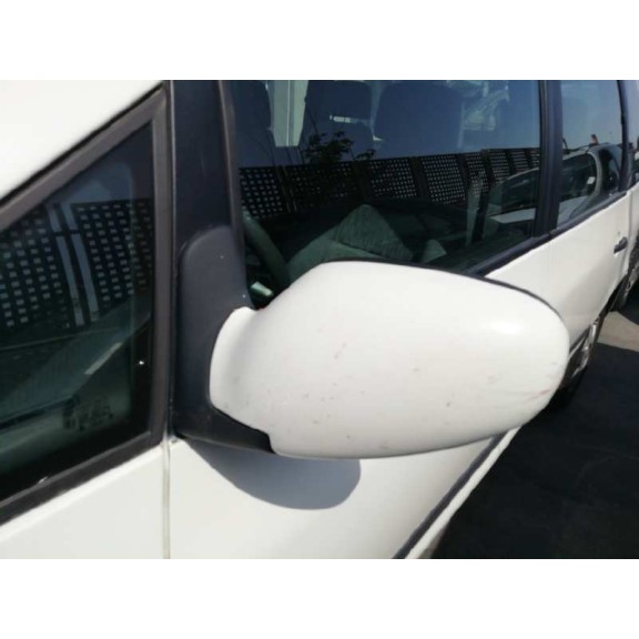 ford galaxy (vy) del año 2001