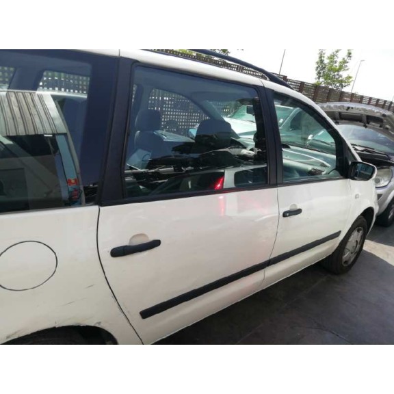 ford galaxy (vy) del año 2001