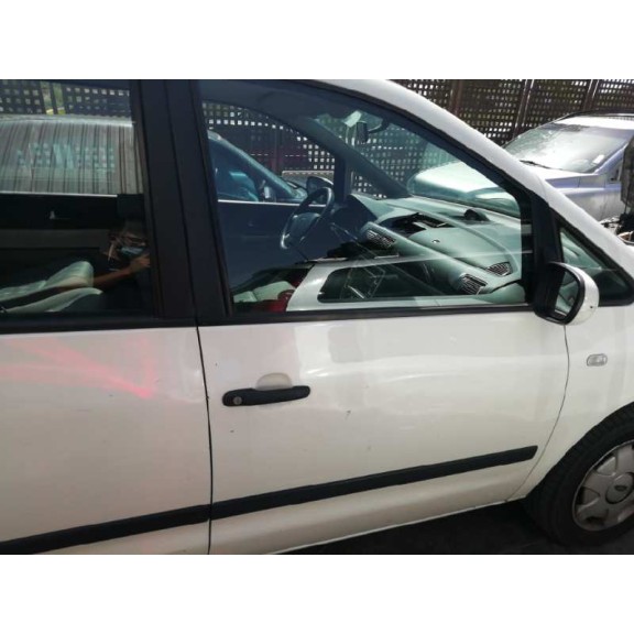 ford galaxy (vy) del año 2001