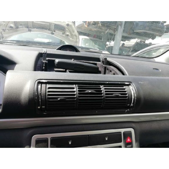 ford galaxy (vy) del año 2001