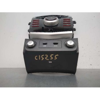 Recambio de mando climatizador para ssangyong tivoli limited 4x2 referencia OEM IAM 6872035000  