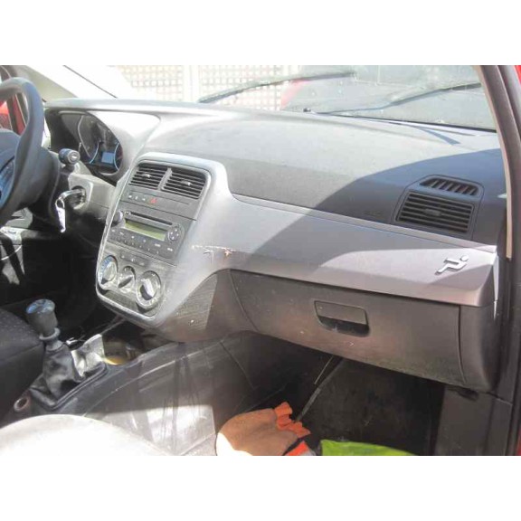 fiat grande punto (199) del año 2009