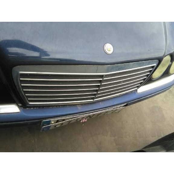 mercedes-benz clase e (w210) berlina del año 1999