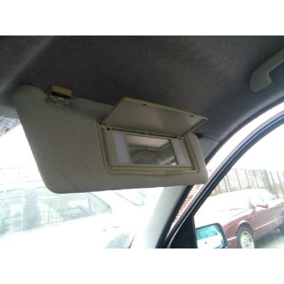 mercedes-benz clase e (w210) berlina del año 1999