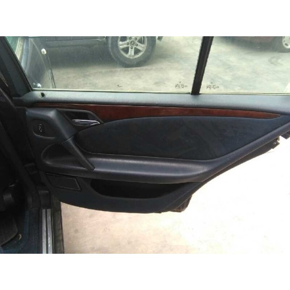 mercedes-benz clase e (w210) berlina del año 1999