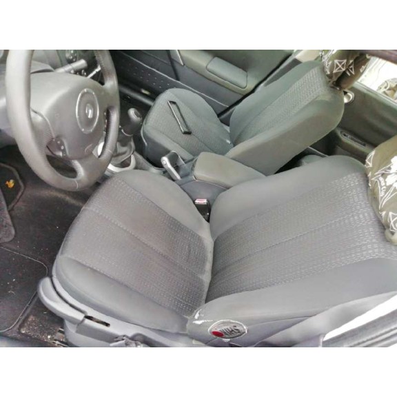 renault megane ii classic berlina del año 2006