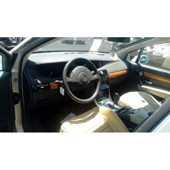 renault vel satis (bj0) del año 2002