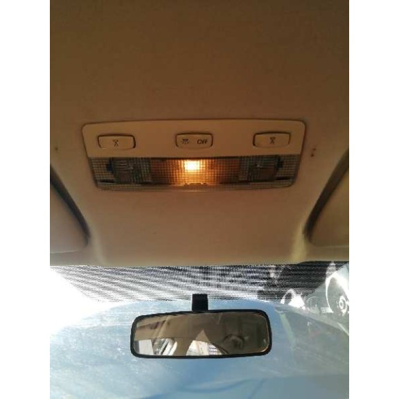 nissan primera berlina (p12) del año 2004