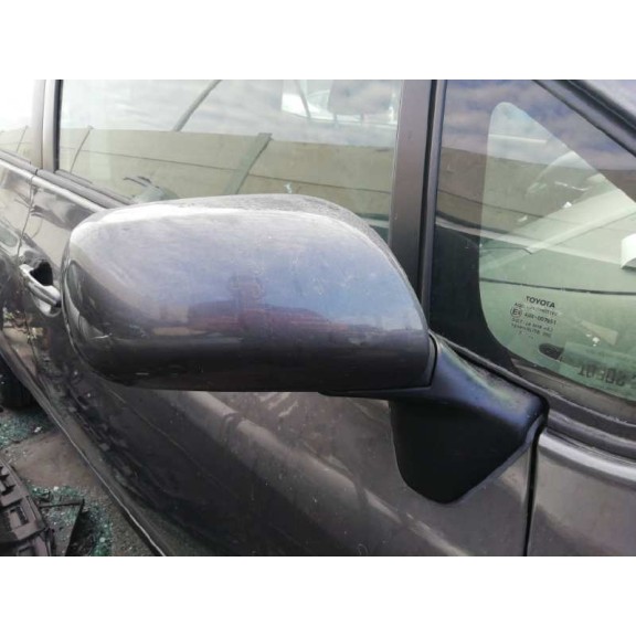 toyota auris del año 2008