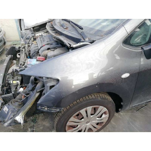 toyota auris del año 2008