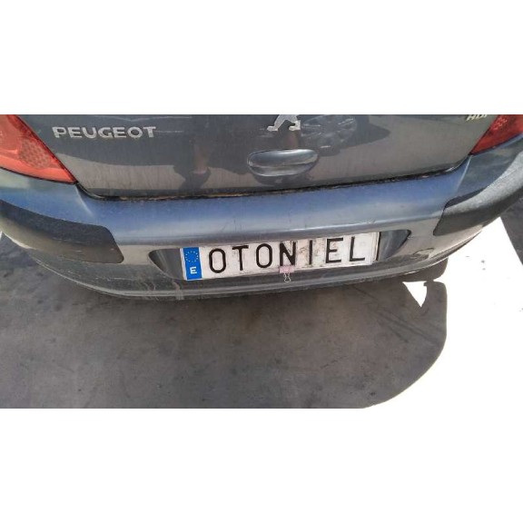 peugeot 307 berlina (s2) del año 2005