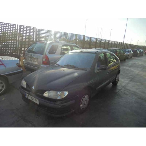 renault megane i berlina hatchback (ba0) del año 1997