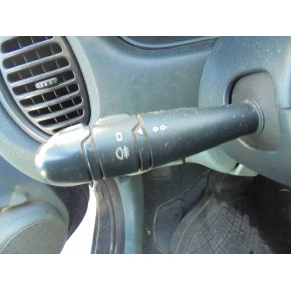 renault megane i berlina hatchback (ba0) del año 1997