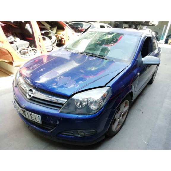 opel astra gtc del año 2005