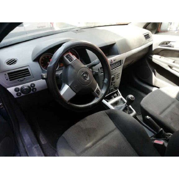 opel astra gtc del año 2005