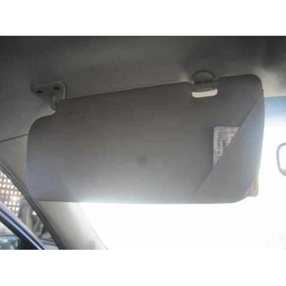 nissan primera berlina (p12) del año 2002