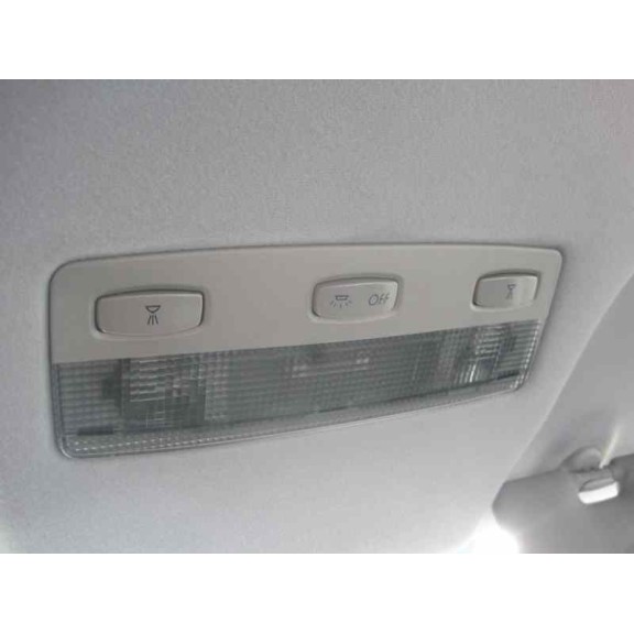 nissan primera berlina (p12) del año 2002