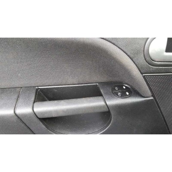 ford fiesta (cbk) del año 2008