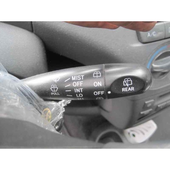 toyota yaris (ncp1/nlp1/scp1) del año 2004