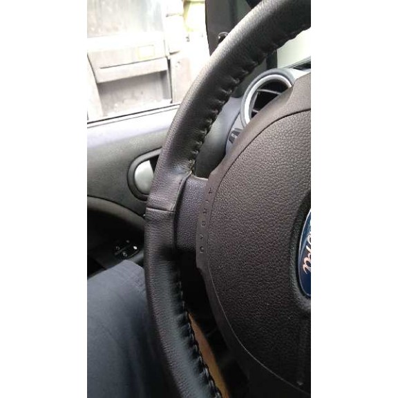 ford fiesta (cbk) del año 2008