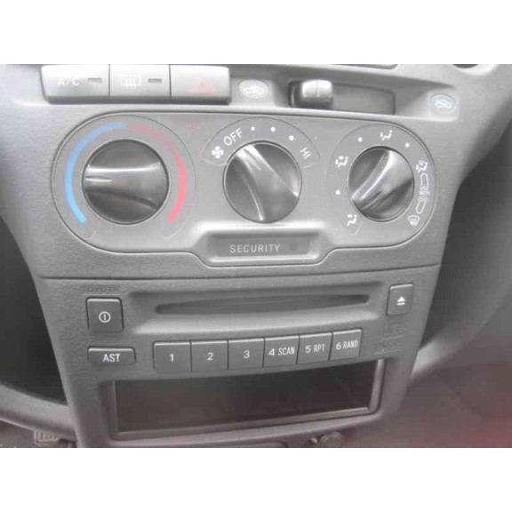 toyota yaris (ncp1/nlp1/scp1) del año 2004