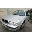 skoda octavia berlina (1u2) del año 1999