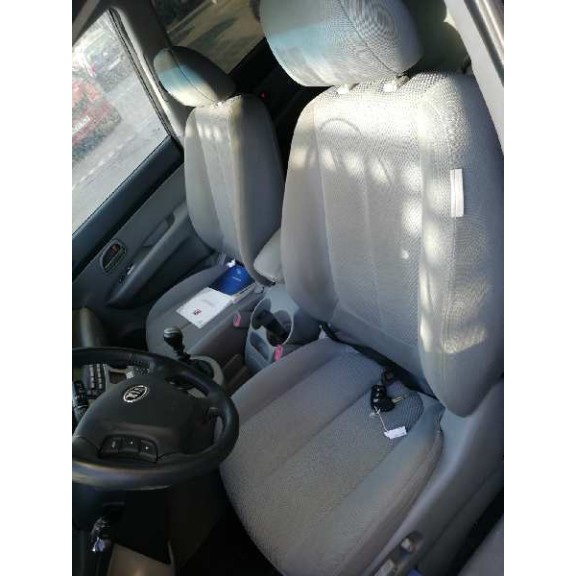 kia carens (un) del año 2009