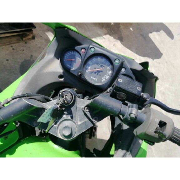 kawasaki ninja 250 r del año 2009